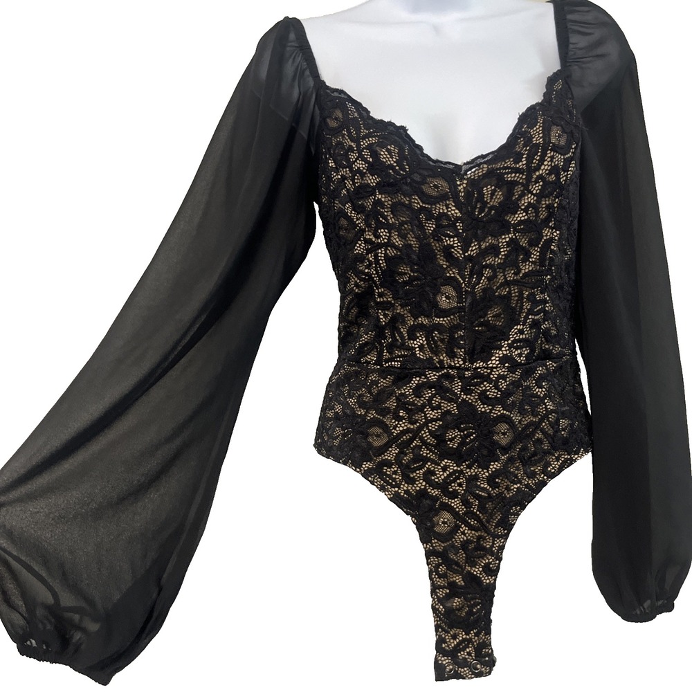 Windsor bodysuit medium black Floral lace sheer long sleeve Dark Romantic